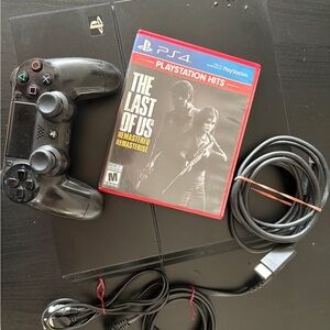 Sony PS4 Console with Controller and Game - Black
